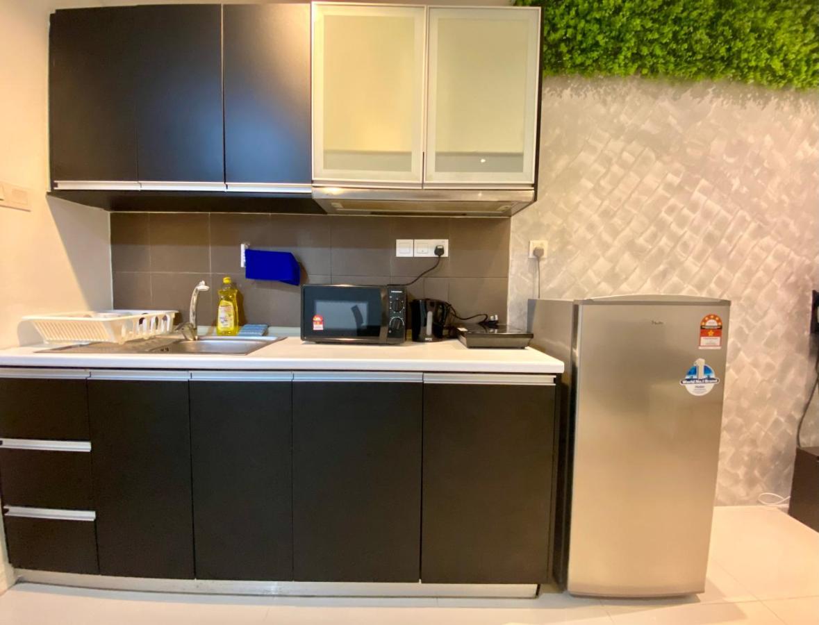 Spacious 3R,2R,Studio 5Min Walk To Time Square,Lalaport, Pool,Gym,Wifi Apartment Kuala Lumpur Bagian luar foto