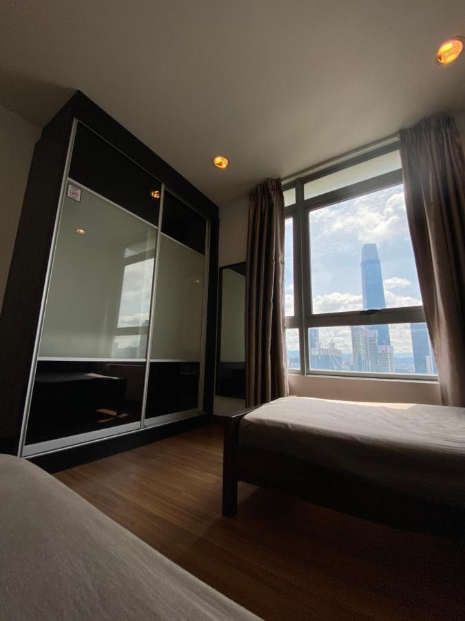 Spacious 3R,2R,Studio 5Min Walk To Time Square,Lalaport, Pool,Gym,Wifi Apartment Kuala Lumpur Bagian luar foto