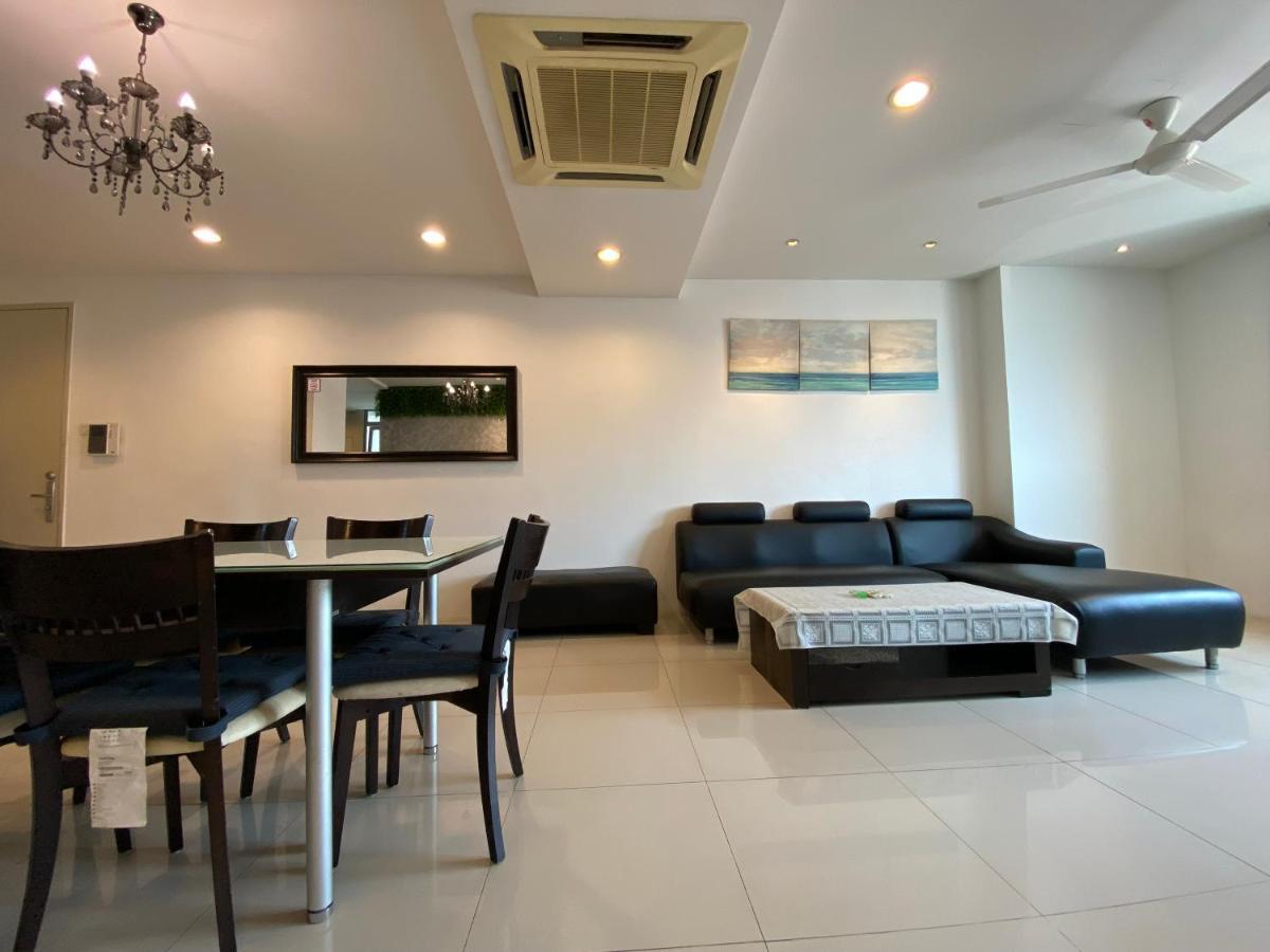 Spacious 3R,2R,Studio 5Min Walk To Time Square,Lalaport, Pool,Gym,Wifi Apartment Kuala Lumpur Bagian luar foto